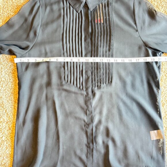 Reitmans sheer black blouse with front pleats and long sleeves, maybe go… - Picture 10 of 11